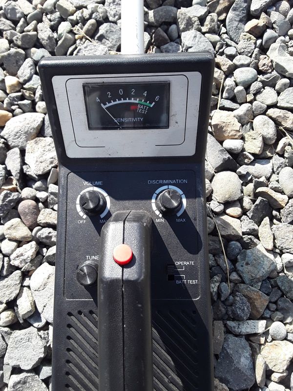 Metal detector by Harbor Freight for Sale in Centralia, WA OfferUp