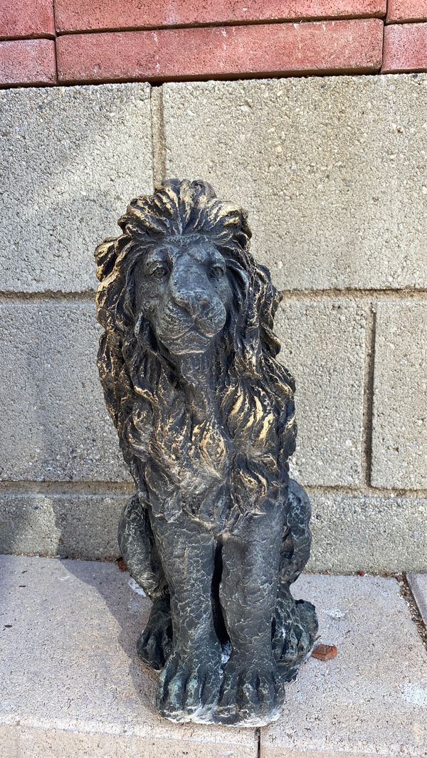 LION STATUE! 15" Stone painted concrete lion statue ...