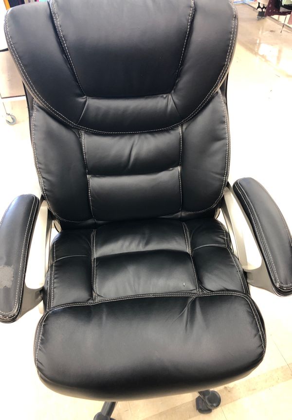 Serta Office Chair Slight Rip On Right Arm Rest For Sale In Gilbert   8549f380682146e9a796f880a27307c1 