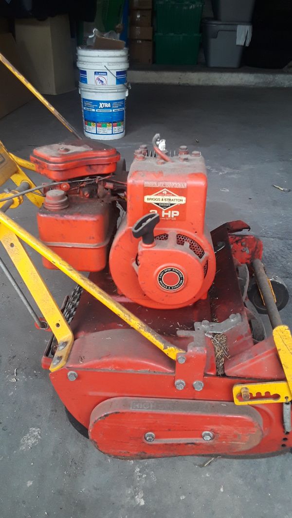 McLane front throw lawn mower for Sale in Hawthorne, CA OfferUp