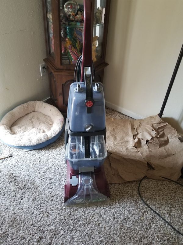 Brand new bissell power scrub deluxe deep carpet cleaner for Sale in