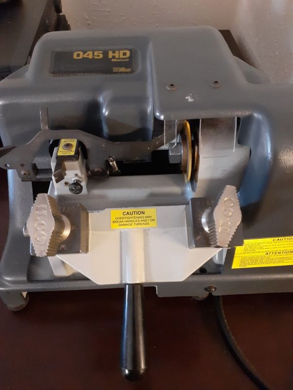 Ilco key cutter Performance series 045 HD for Sale in Cincinnati, OH