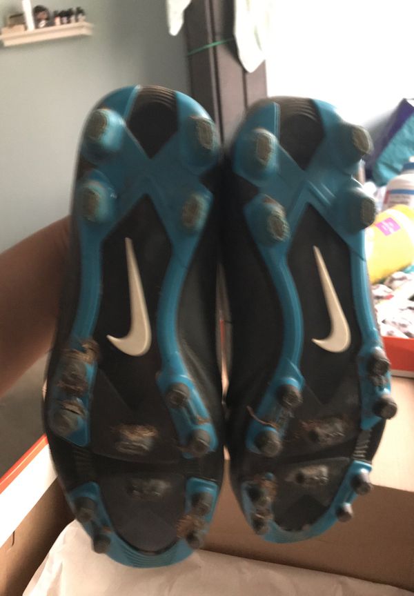 womens nike tiempo cleats