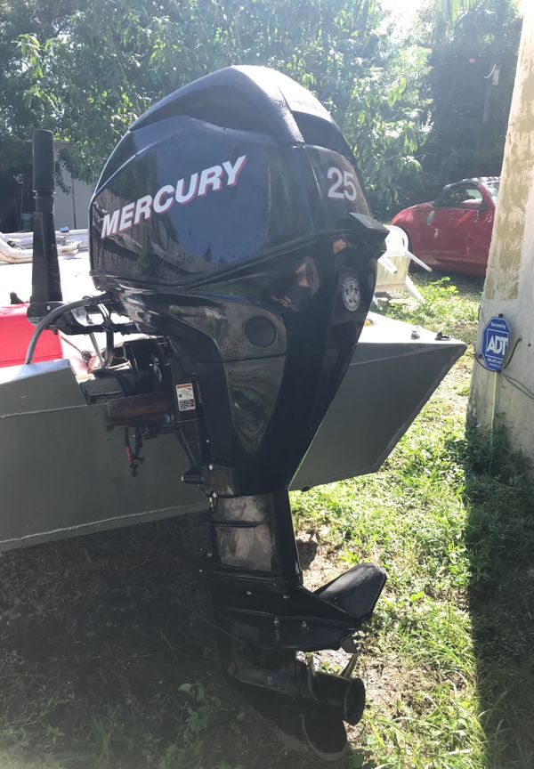 2007 Mercury outboard motor (tiller extension) for Sale in West Palm
