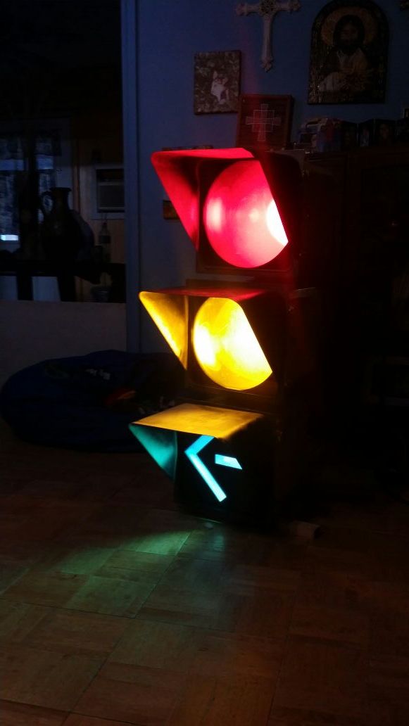 3M traffic signal with led lights for Sale in Arlington, TX OfferUp