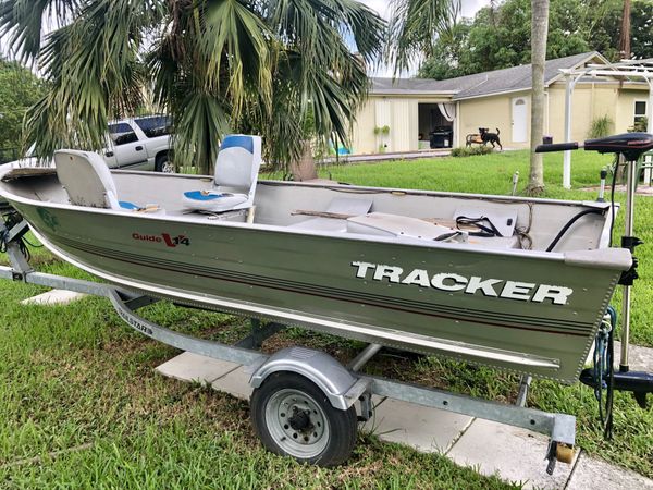 Bass Tracker 14 foot V Hull Aluminum John Boat for Sale in Cooper City ...