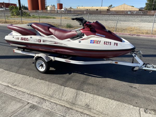 2000 Seadoo LRV jet  ski  4  seaters for Sale in Hacienda 