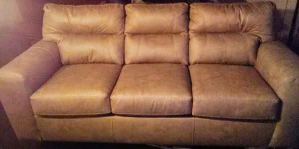 Lane Hilltop Sofa for Sale in Kent, WA OfferUp