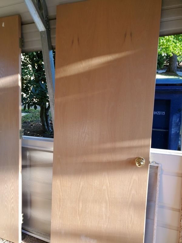 Interior doors closet door bifold door door slabs hallow ...