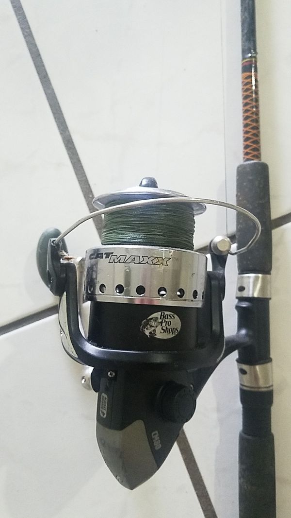 Bass Pro Shops CatMaxx Rod and Reel Spinning Combo for Sale in Mesquite