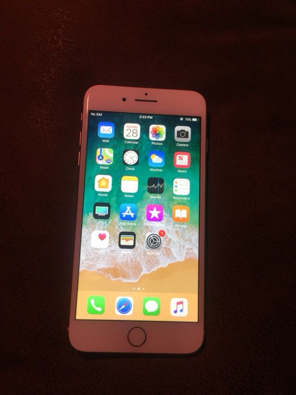 Rose gold UNLOCKED IPHONE 8 PLUS 64 GB (brand new) for Sale in