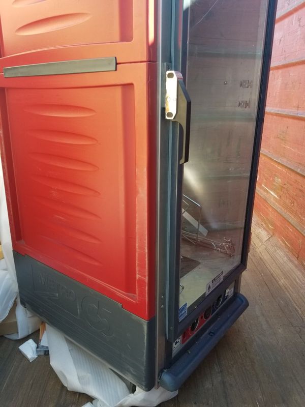 Metro c5 series food warmer for Sale in Richmond, CA OfferUp