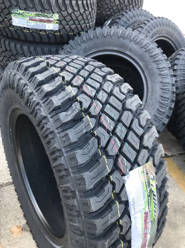 33x12.50R18 ATTURO TRAIL BLADE XT 795 for Sale in Warren, MI OfferUp