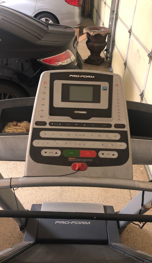 Pro form proshox cushioning xp 690t treadmill for Sale in Corona, CA ...