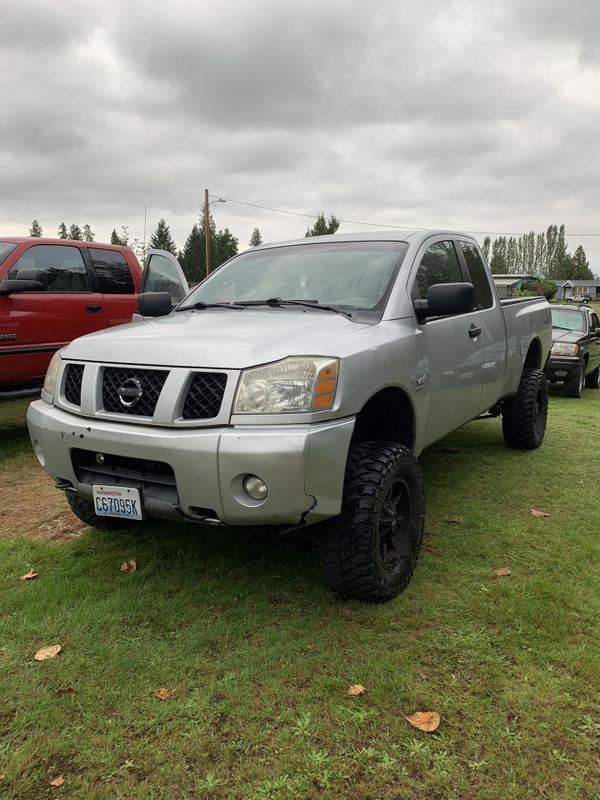 2004 Nissan Titan 6” rough country lift kit for Sale in Arlington, WA ...