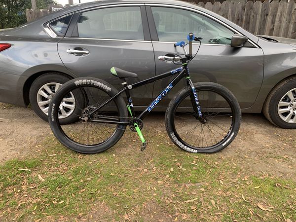 maniac flyer bike