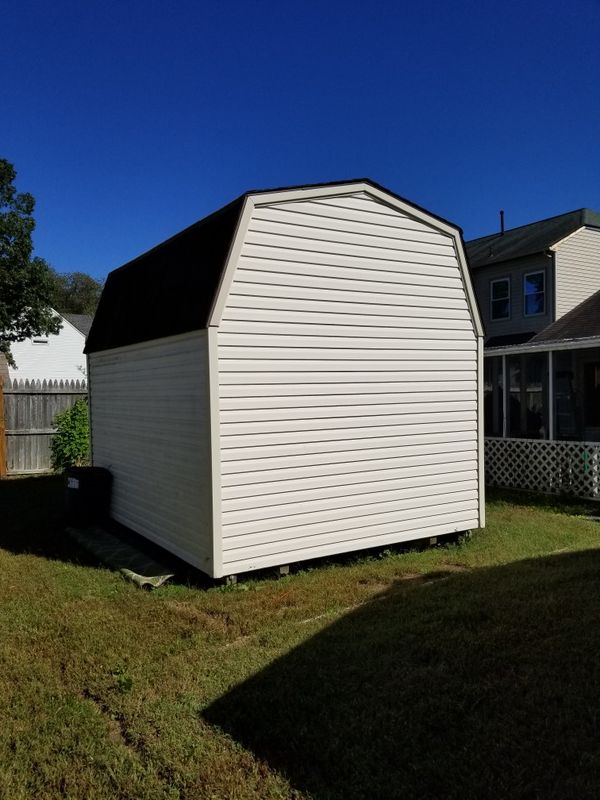 10x12 Barn Yard Shed. Almond siding with additional loft 