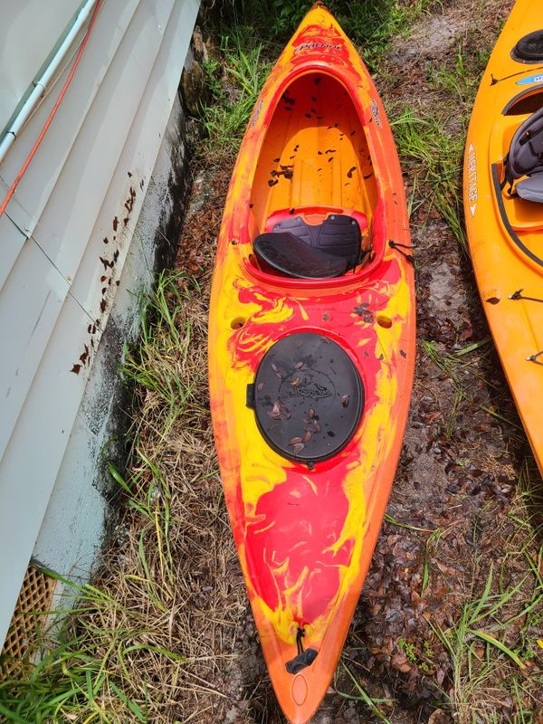 Mainstream Patriot 12 foot Kayak for Sale in Pompano Beach, FL OfferUp
