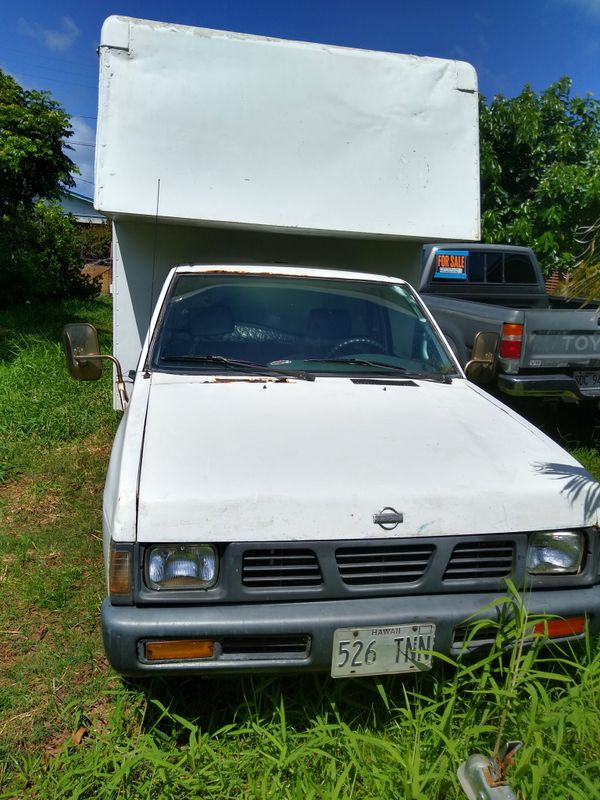 Nissan box truck