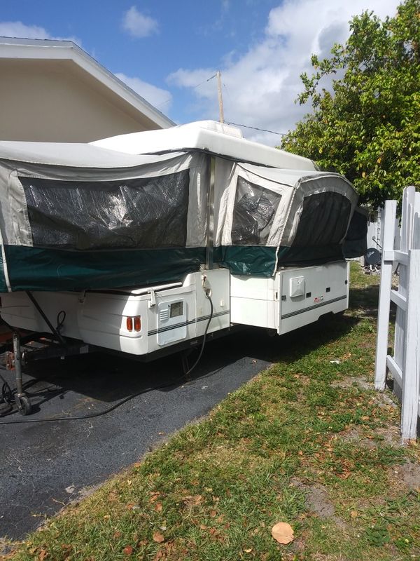 2001 Coleman pop-up camper Utah 19 ft sleeps 8 fully self-contained air ...