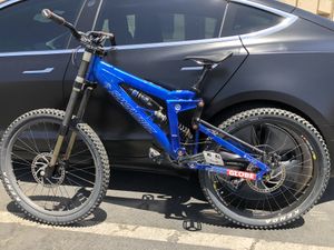 Santa Cruz v10 for Sale in Downey, CA