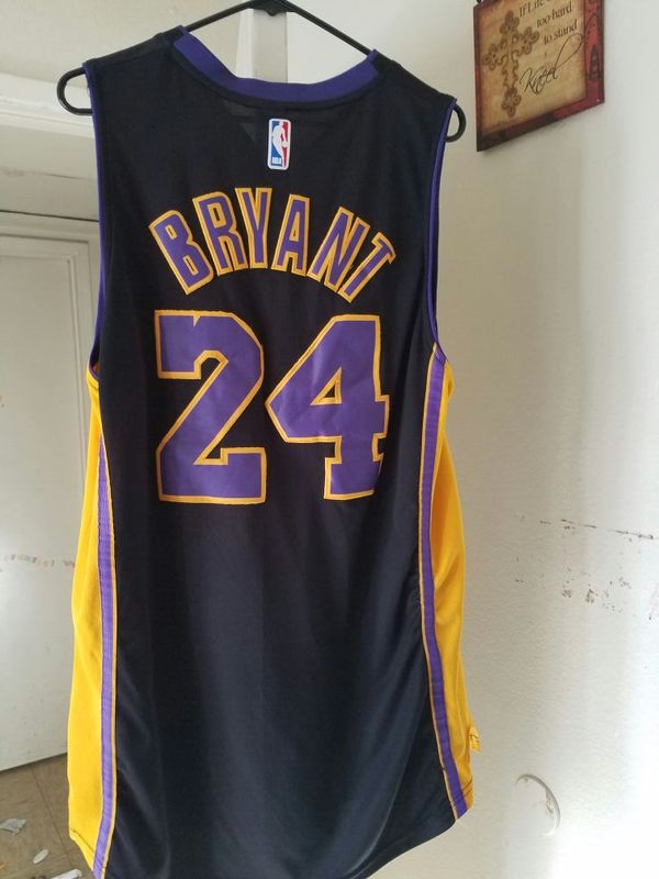 black laker jersey kobe