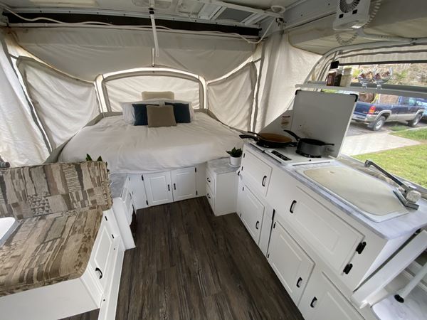 2003 Coleman Bayside Pop Up Trailer Camper for Sale in San Diego, CA ...