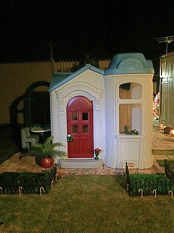 little tikes inflatable victorian playhouse