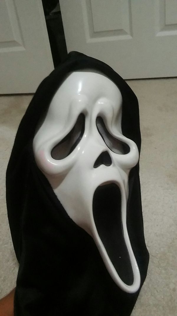 Scream Ghostface Halloween mask vintage fun world cloth hood rare for
