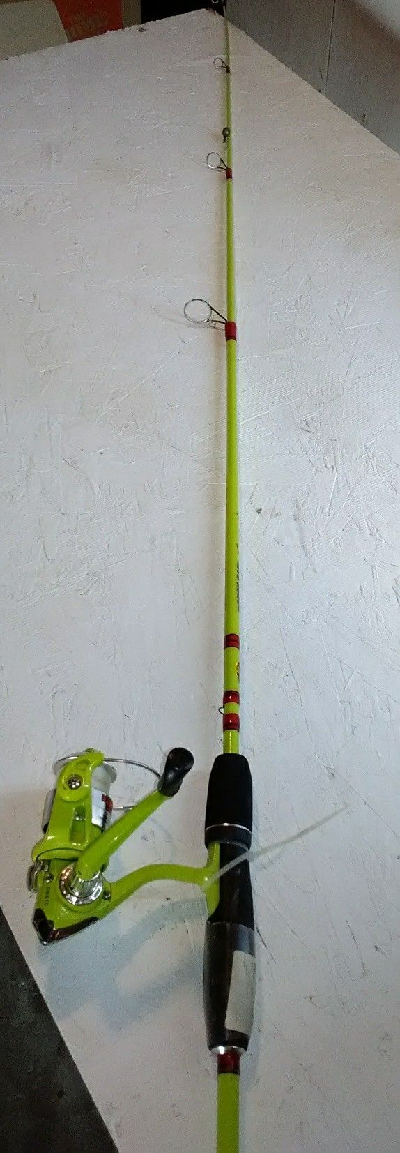 Fishing Pole combo Bass Pro Shop dough bait special light action great