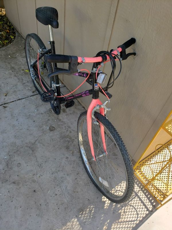 Huffy Mojave vintage 90s womens mountain bike bicycle needs work for