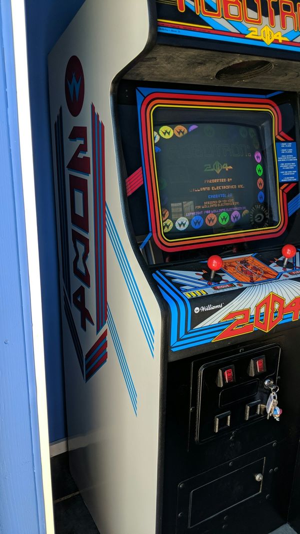 Robotron 2084 Arcade Game for Sale in Santee, CA OfferUp