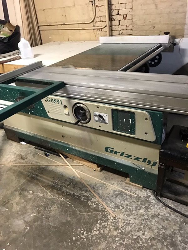 Grizzly sliding saw table for Sale in Queens, NY OfferUp