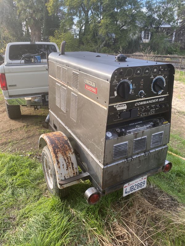 Lincoln Commander 500 Diesel Welder 575 amps just serviced only 2400