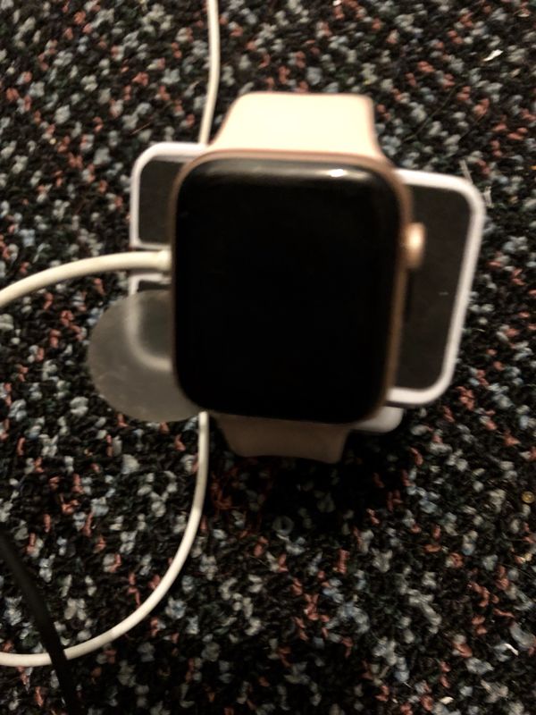 iwatch series 4 aluminum