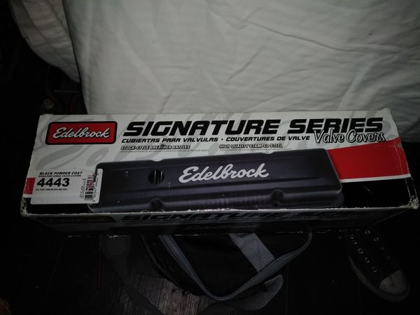 Edelbrock 4443 Signature Series Valve Cover Car & Truck Parts Car & Truck Engine Valve Covers