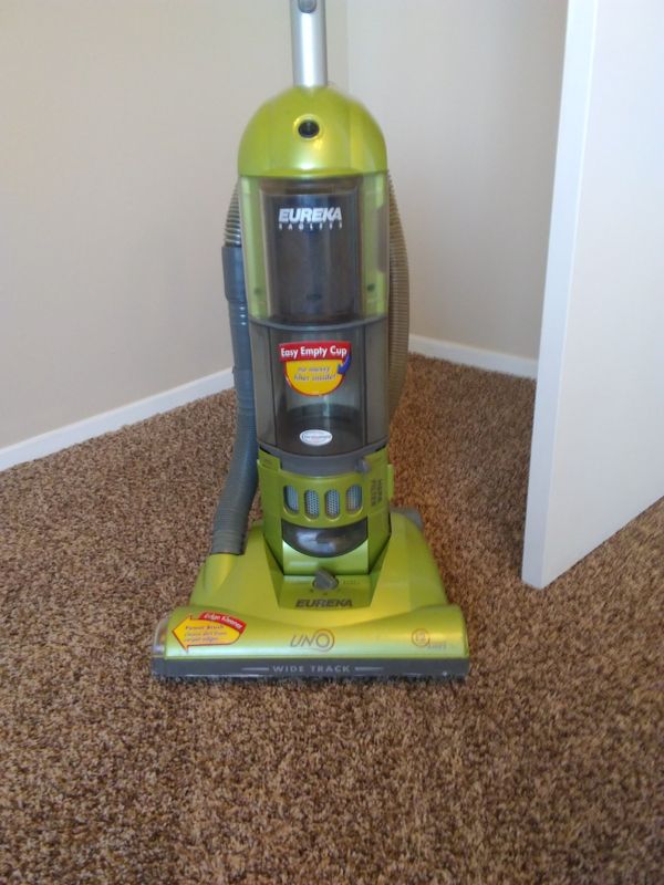 Eureka Uno Vacuum for Sale in Oklahoma City, OK - OfferUp