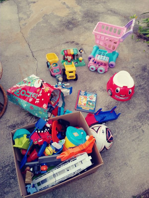 Whole LOT Of Kids Toysmust Buy All F