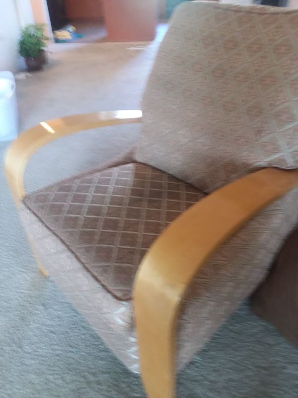 Lazy boy recliner arm chair for Sale in Peoria, AZ - OfferUp