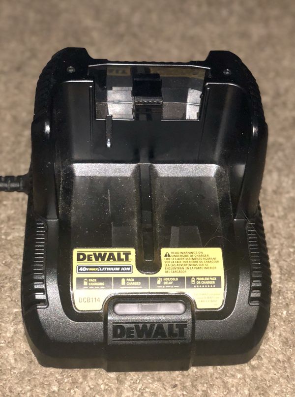 DEWALT DCB114 40V Max LiIon Battery Charger for Sale in Peabody, MA