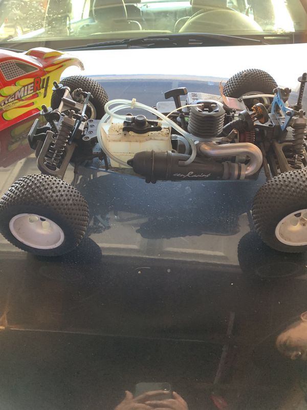cen nitro car