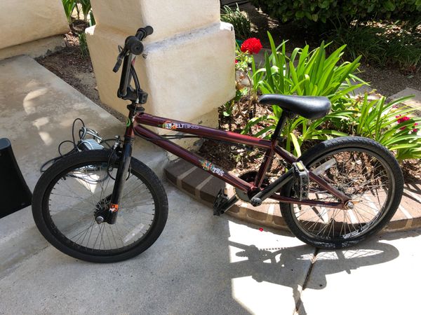 felt bikes bmx