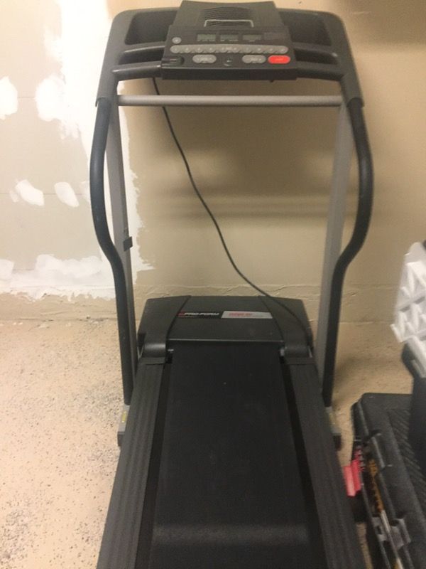 ProForm 495 Pi cooling breeze treadmill for Sale in Southwest Ranches