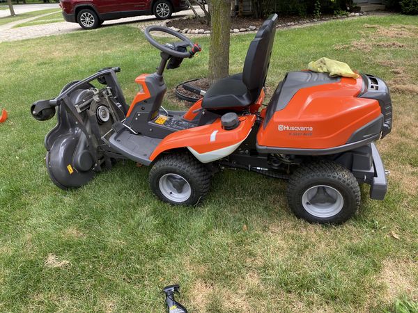 Riding Mower Husqvarna R 322T AWD for Sale in Oswego, IL - OfferUp