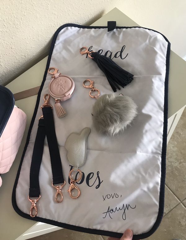 aaryn williams itzy ritzy diaper bag