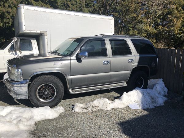 CUSTOM 2002 CHEVY TAHOE for Sale in Everett, WA - OfferUp