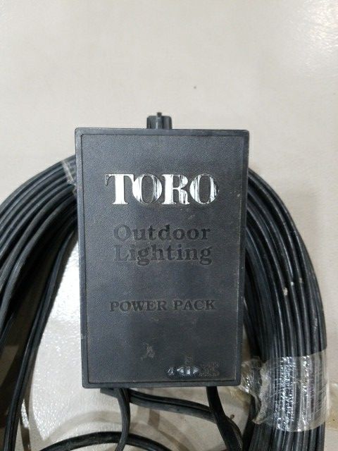 12 volt landscape lighting power units