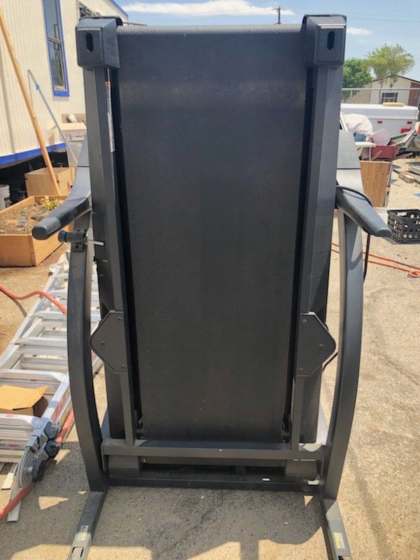TL ProForm 540 Treadmill for sale! for Sale in Lancaster, CA OfferUp