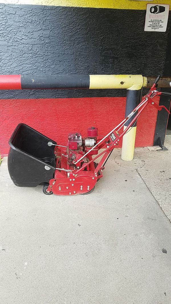 McLane 7 Blade Gas Powered Reel Mower for Sale in Phoenix, AZ OfferUp