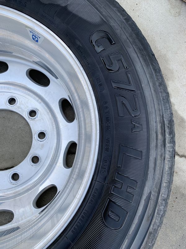 Semi Truck 24 inch rims and tires for Sale in Tipton, CA - OfferUp